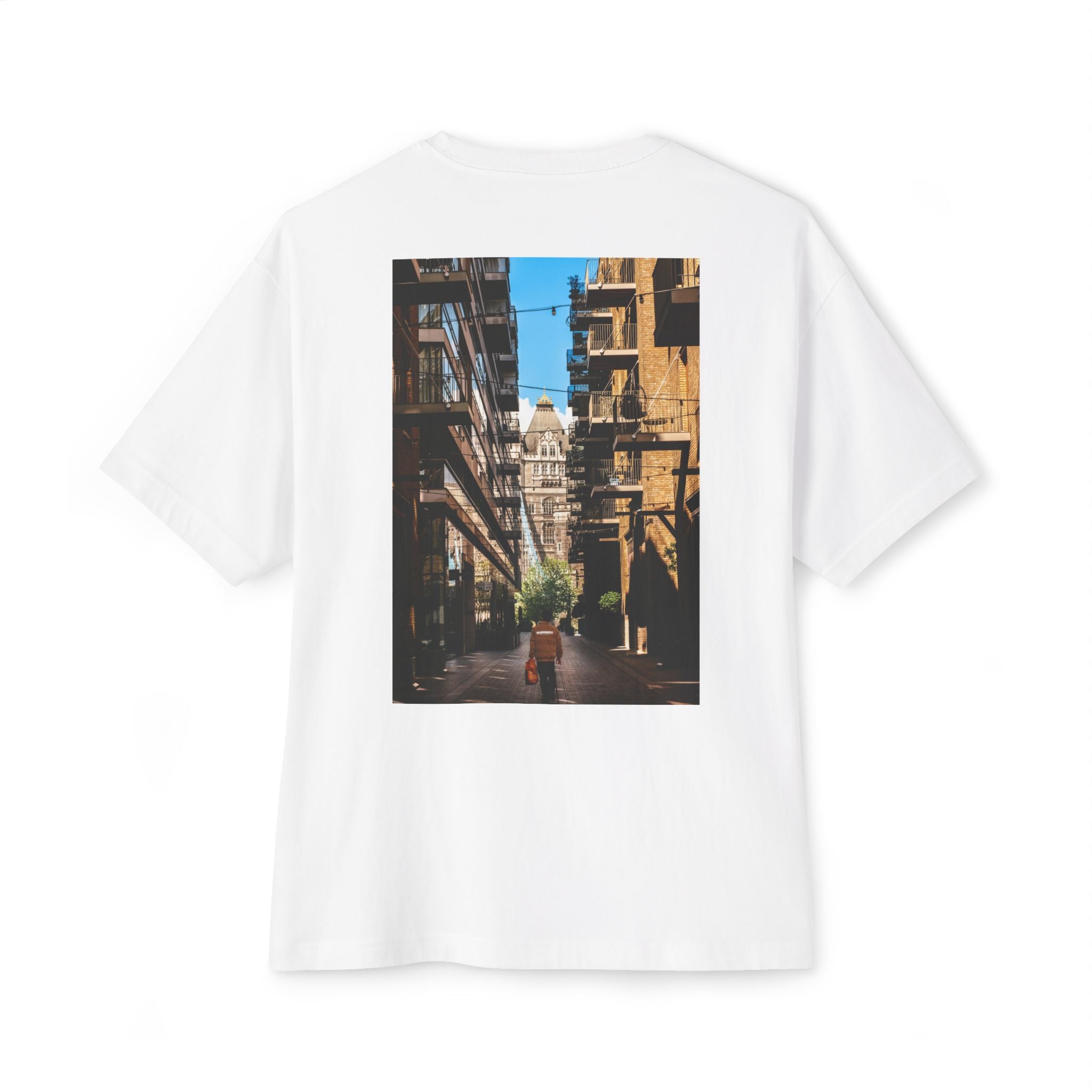 a city thats too big boxy tee